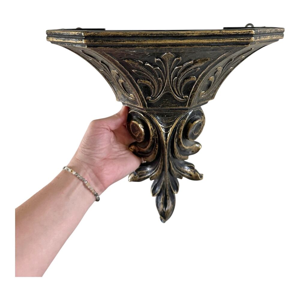 Vintage wall sconce hanging decor plastic 1960s baroque romanic home Victorian